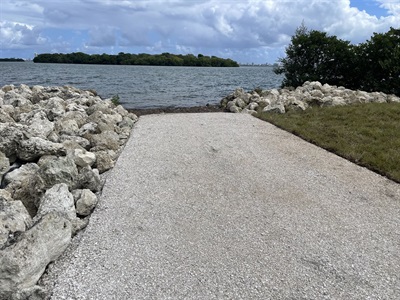 Image of the Legion Park Pedestrian Trail, leading to the water